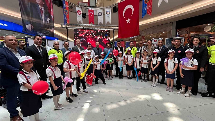 Hatay'da vatandaşlara trafik eğitimi verildi