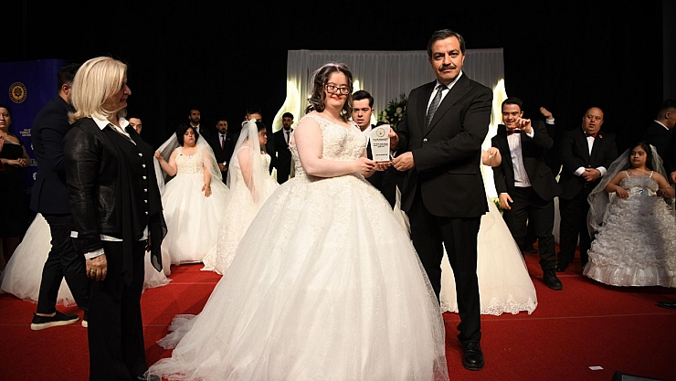 Hayaller Gerçek Oldu: Down Sendromlu Bireyler Sahne Aldı