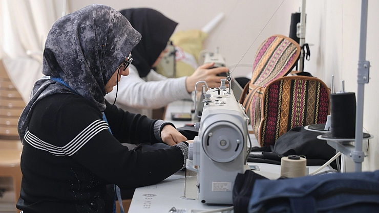 Hayallerinin peşinde ter döküyorlar