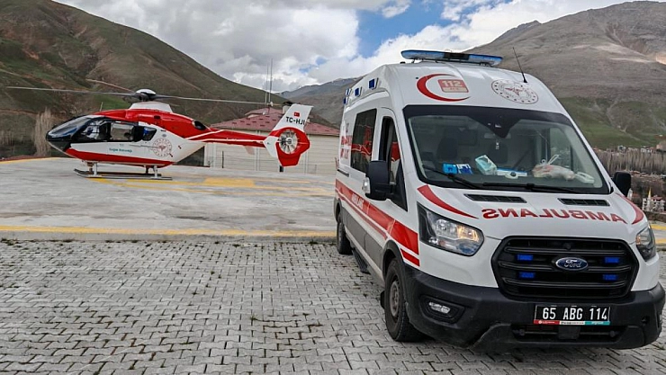 Helikopter ambulans hamile kadın için havalandı