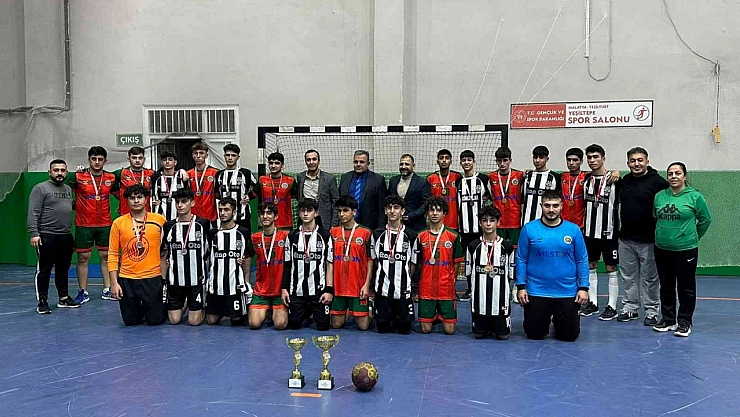 Şampiyonluk için ter döktüler