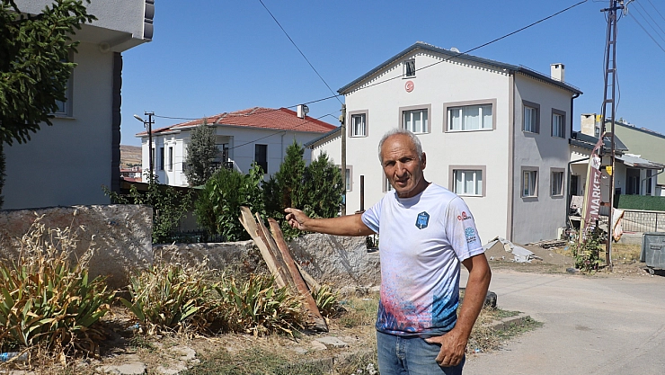 Hikâyesiyle yürek burkan ağaç ev yeniden inşa ediliyor