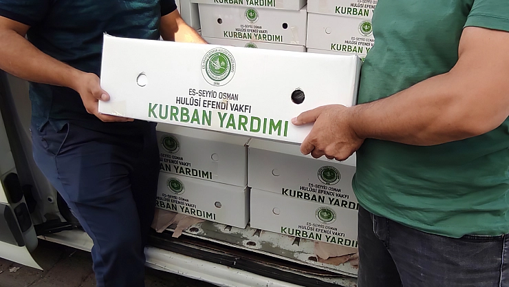 Hulusi Efendi Vakfı'ndan kurban yardımı