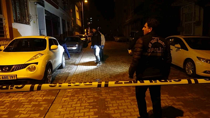 Silahlı satırlı kavga