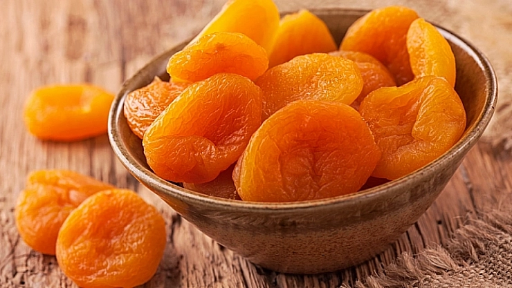 İbn-i Sina'nın Tavsiyesi: Günde 100 Gram Yiyince Gelen Mucizevi Etki!
