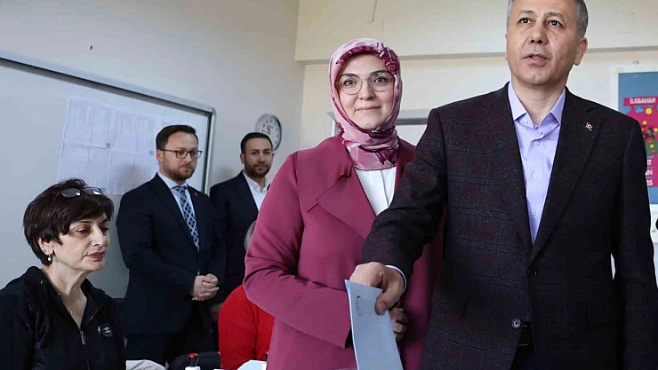 İçişleri Bakanı Yerlikaya, oyunu kullandı