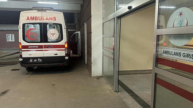 İki grup arasında çıkan kavgada 5'i kadın 7 kişi yaralandı