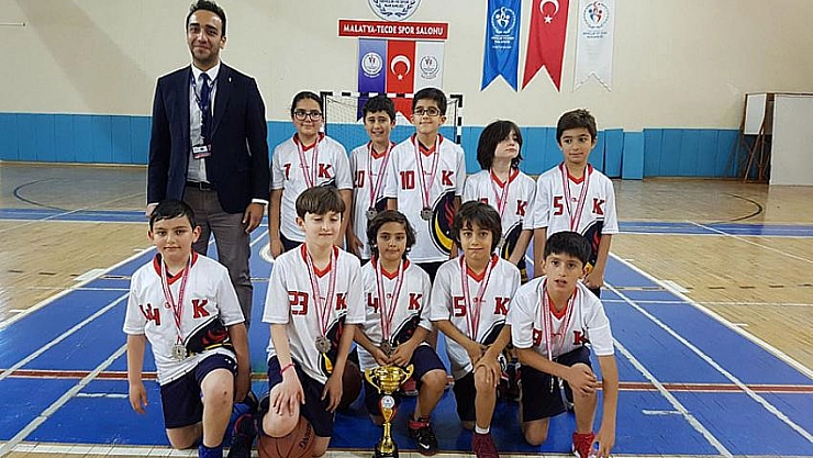 Minikler il birincisi 