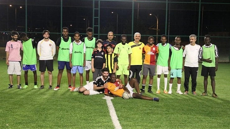 İnönü'de dostluk turnuvası