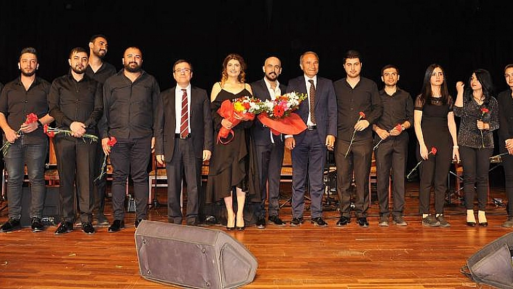 İnönü'de türkü gecesi 