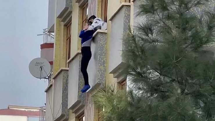 İntihar etmeye çalışan kadın böyle kurtarıldı