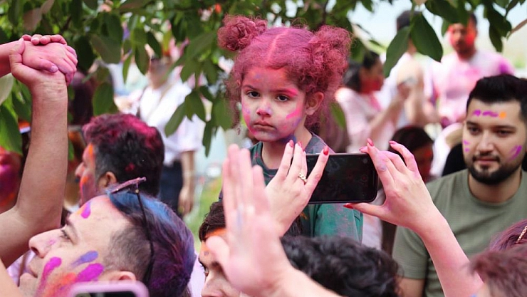 İranlılar bayramı Van'da geçiriyor