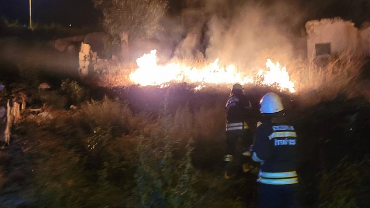 İtfaiyeden yangına zamanında müdahale