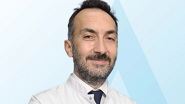 İzi gizleniyor, genel anestezi gerektirmiyor, işlem kısa sürüyor