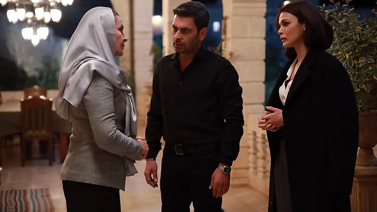 İzleyiciler Ekranlara Kilitlenecek! Uzak Şehir'de bu hafta gerilim artıyor! İzleyenleri şok eden sahneleri sizler için derledik!