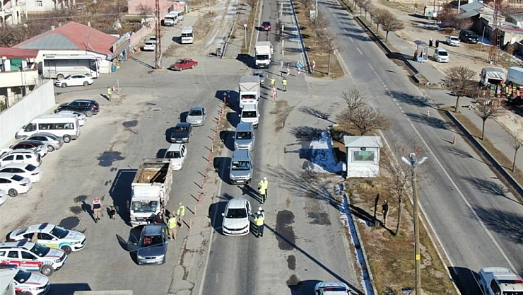 Jandarma ve polisten eş zamanlı denetim