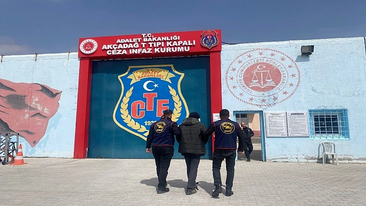 Jandarmadan kaçamadı!