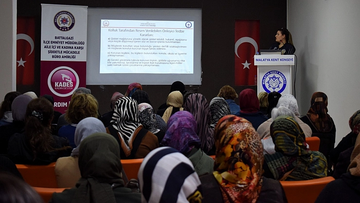 KADES ve Şiddetle Mücadele Anlatıldı