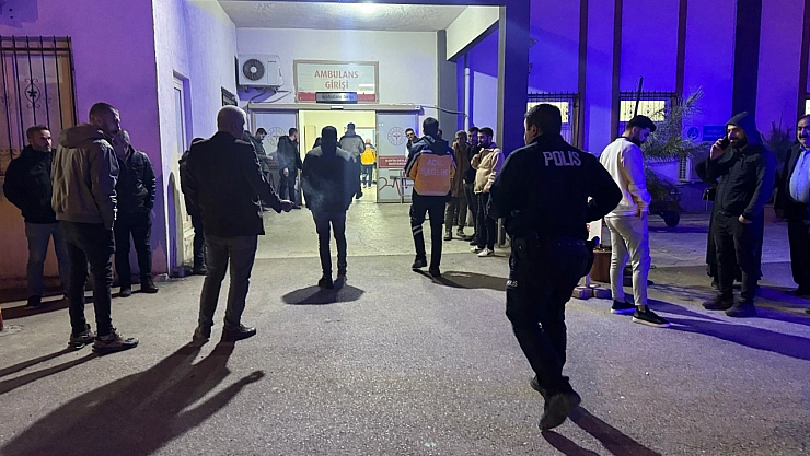 Kahta'da 2 grup arasında bıçaklı kavga: 1 yaralı
