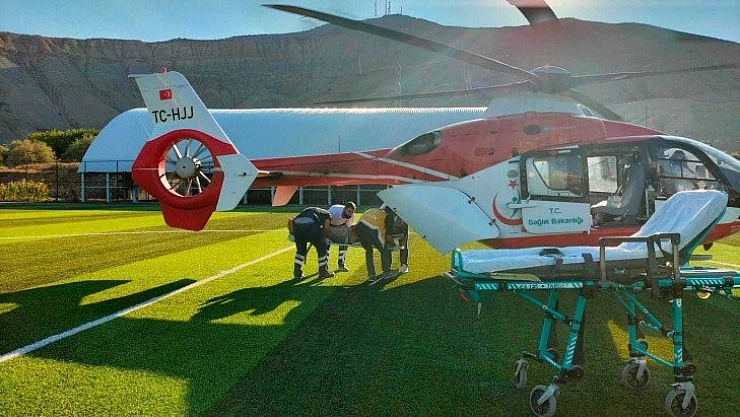 Hava ambulansı yetişti