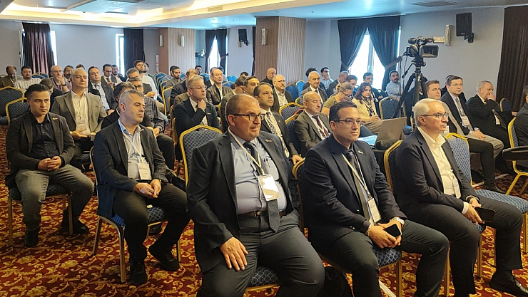 Karaciğer Nakil Merkezi ameliyatın ötesinde bir eğitim merkezi!