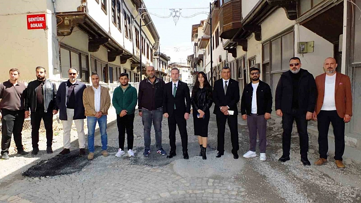 Karademir: 'Yeşilyurt'un kalbi olan bu bölge 25 aydır çözümsüzlüğe terk edildi'