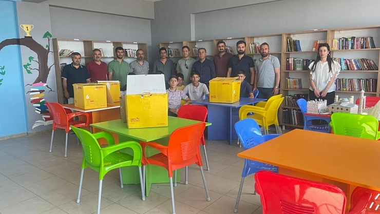 Kardeş köy okuluna kütüphane desteği