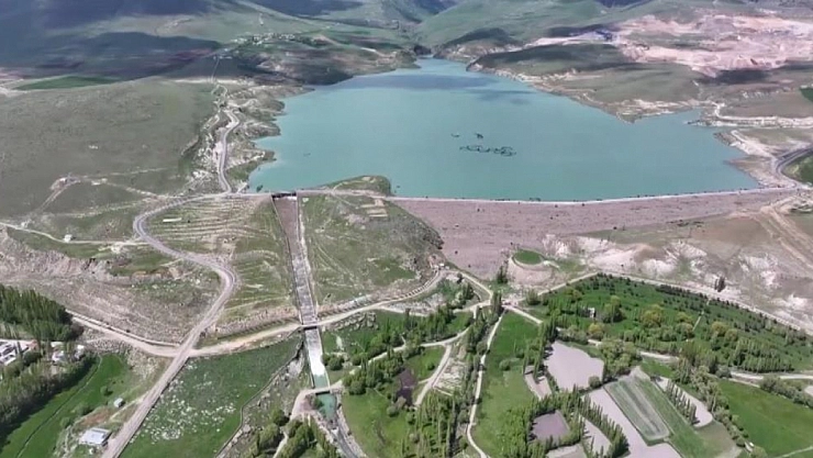 Karlar eriydi, barajlar doldu