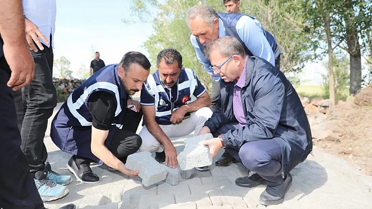 Köy yollarına parke kilitli taşı
