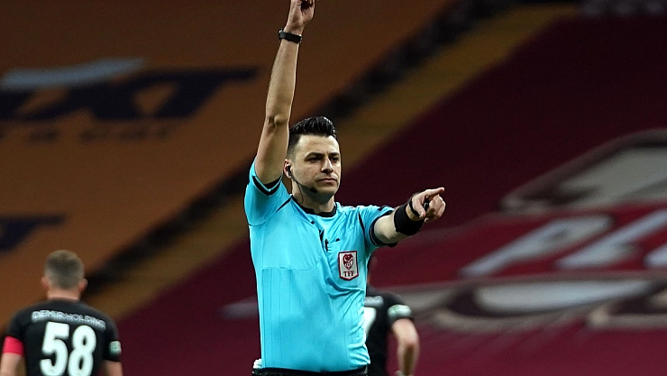 Kasımpaşa - Sivasspor maçının hakemi belli oldu