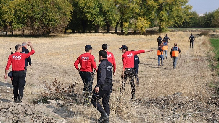 Kaybolan otizmli çocuk için AFAD ve UMKE seferber oldu