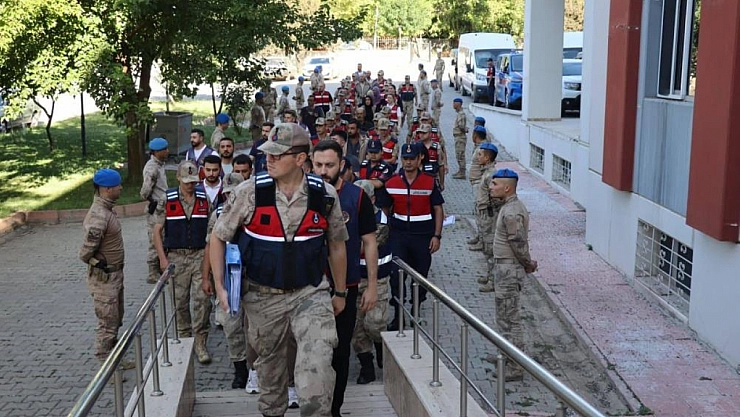 Kayıp kuzenler davasında 5 tutuklama