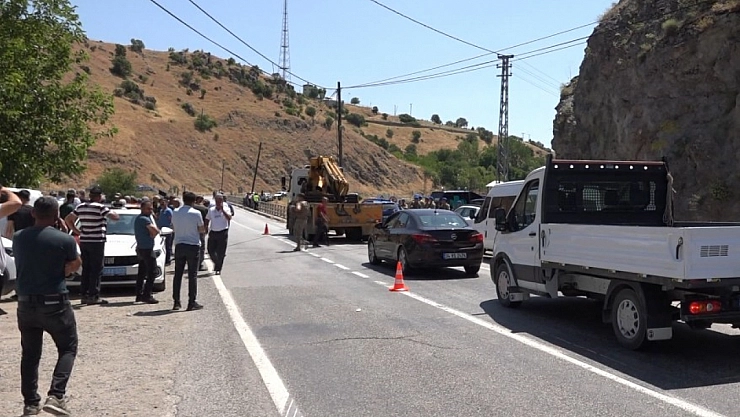 Kayıp olarak aranıyordu, baraj gölündeki araçtan cesedi çıkarıldı!