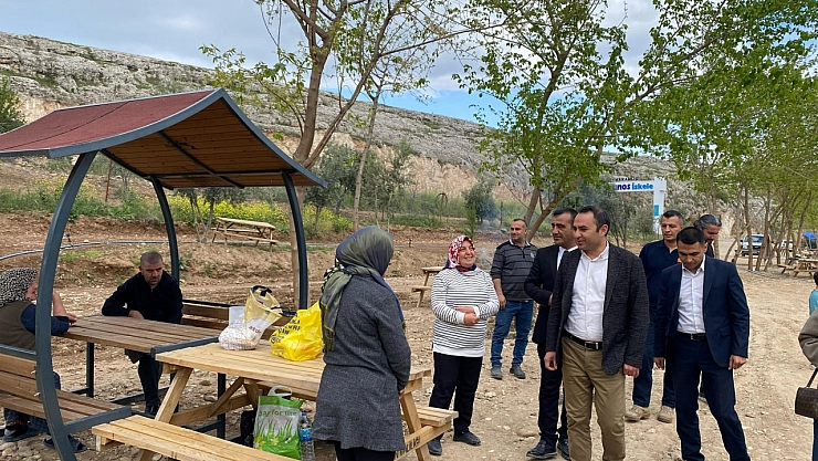 Kaymakam Partal, piknik ve kamp alanında incelemelerde bulundu