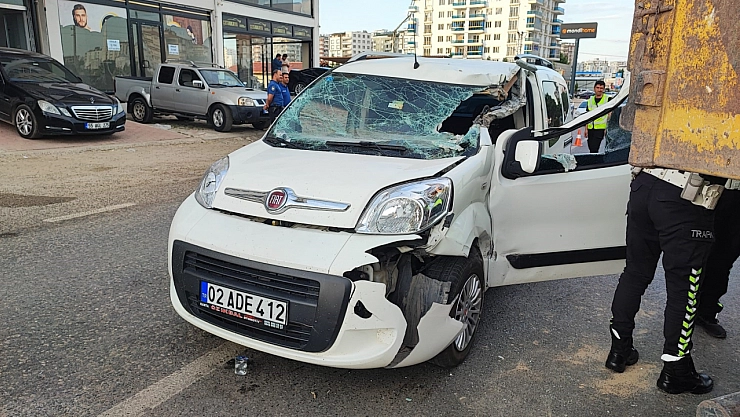Kazada 2 kişi yaralandı