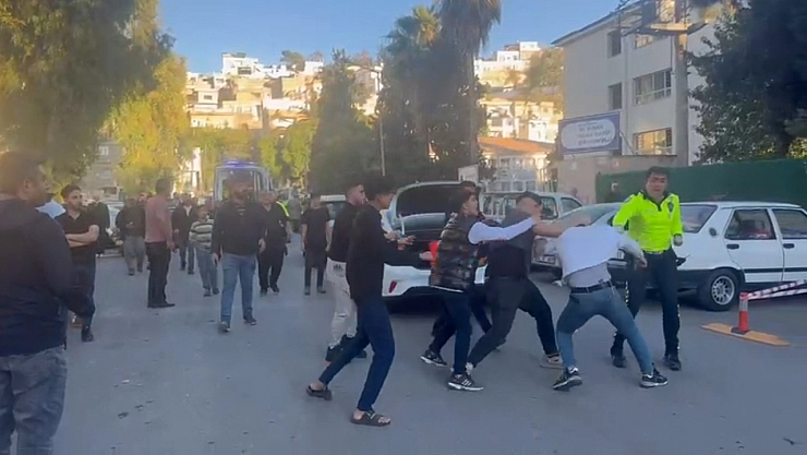 Kazadan sonra ortalık savaş alanına döndü