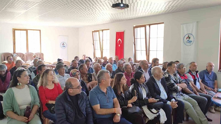 Denizli'de kekik üreticilerinin eğitimleri tamamlandı