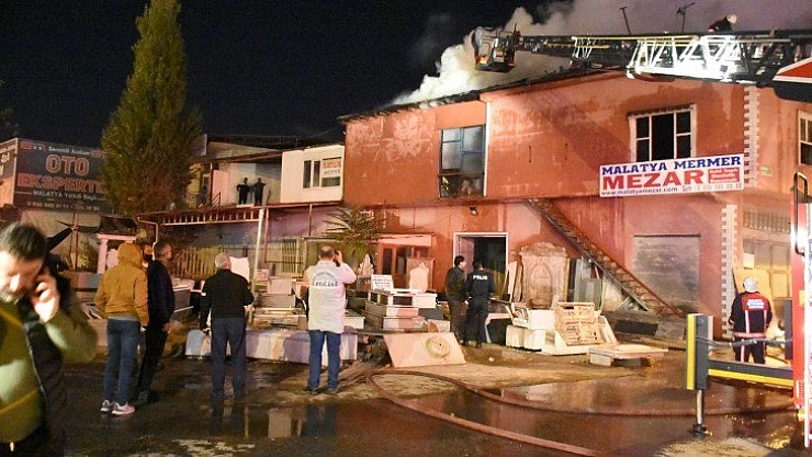 Yangın söndürüldü