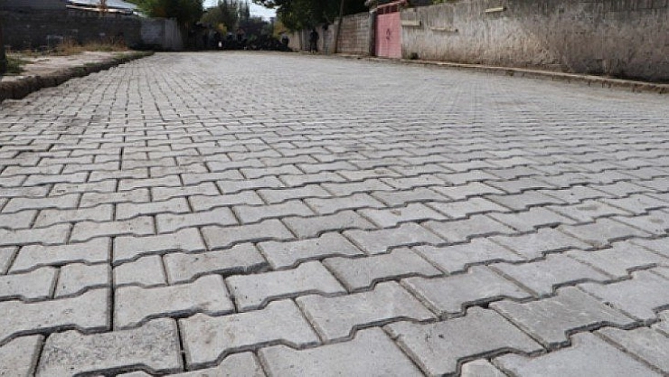 Kilitli parke taşı alınacak