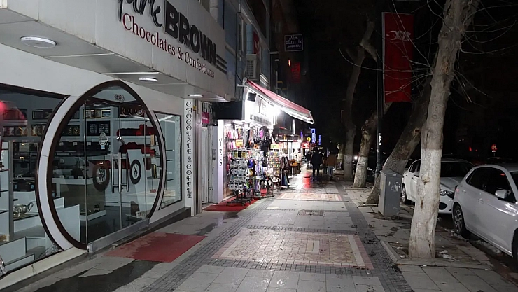 Kışla Caddesi de Yıkılıyor! İşte Esnafın Taşınacağı Alanlar…