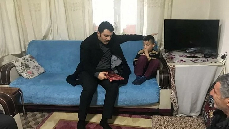 Köpek saldırısına uğradı