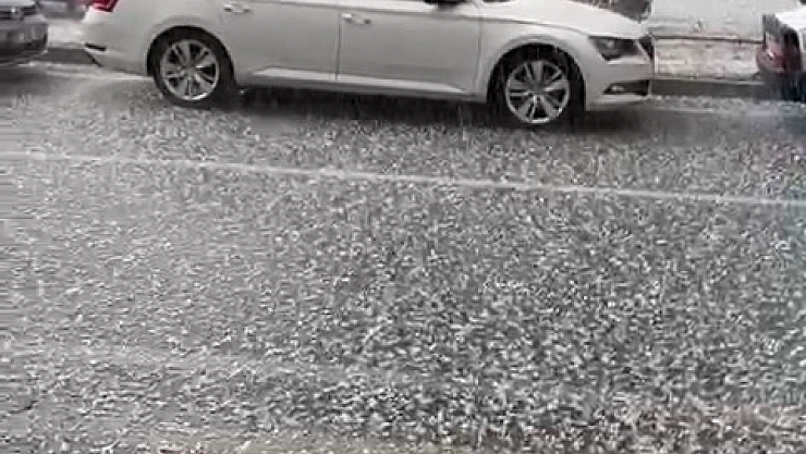 Kovancılarda dolu etkili oldu