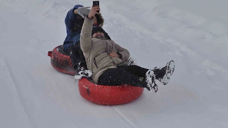 Köy pisti kayak merkezi haline geldi