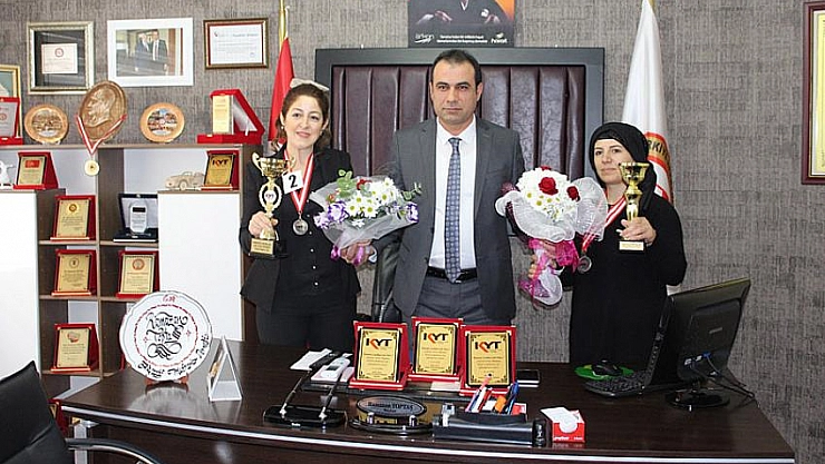 Kuaförler yarıştı