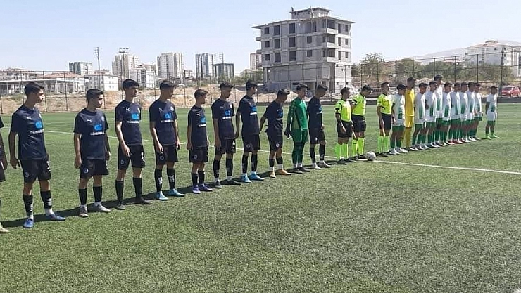 Ligin ilk haftası bol gollü geçti