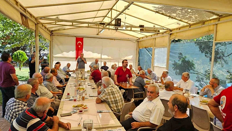 Malatya'da 1973'te Mezun Oldular.. Yıllar Sonra Bir Araya Geldiler..!