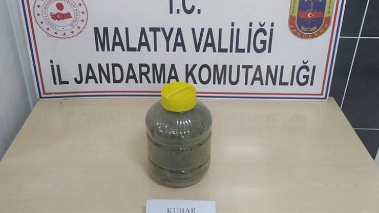 Esrar ele geçirildi