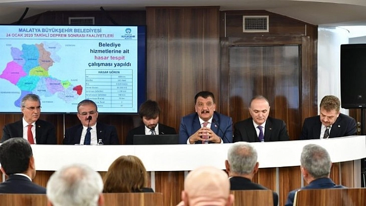 17 bini aşkın depremzedeye sıcak çorba, yemek, çay ve su ikramı