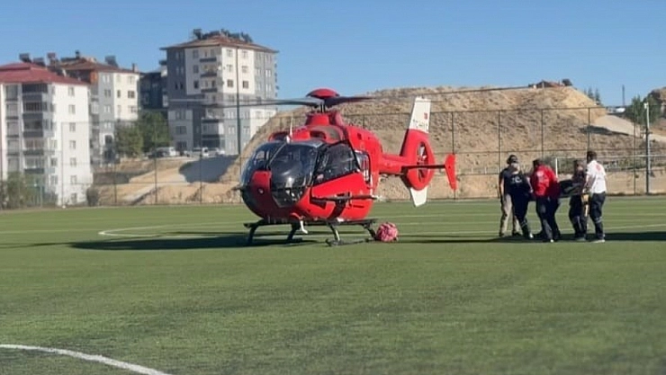 Malatya'da dakikalarla yarışıldı: Ambulansı helikopter ile sevki yapıldı