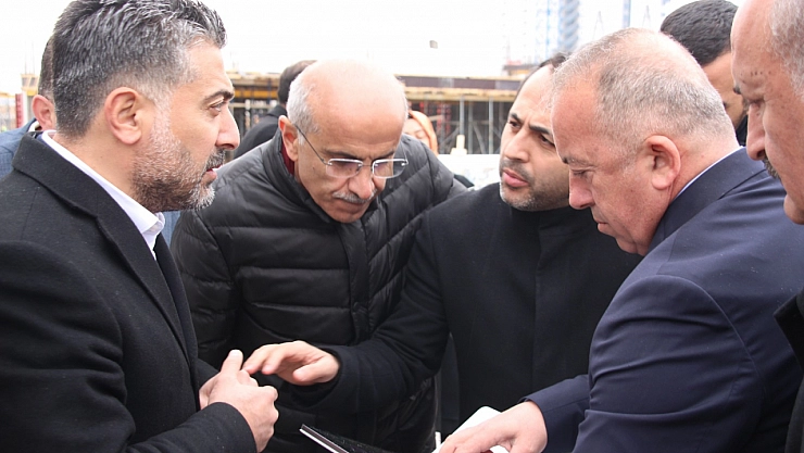 Malatya'da 8 değil 18 bin konut teslim edilebilirdi